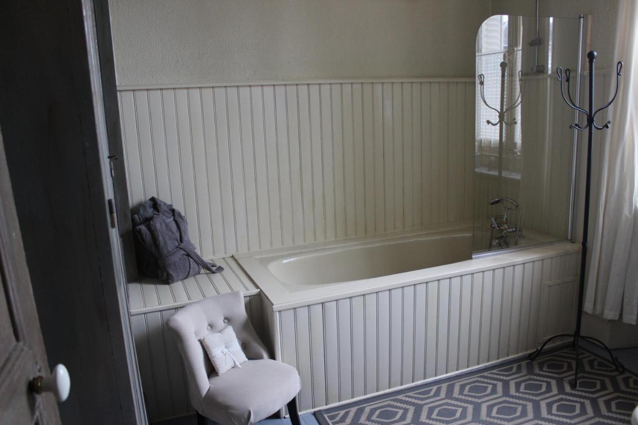 Maison D'Hotes La Poterne エペルネー エクステリア 写真