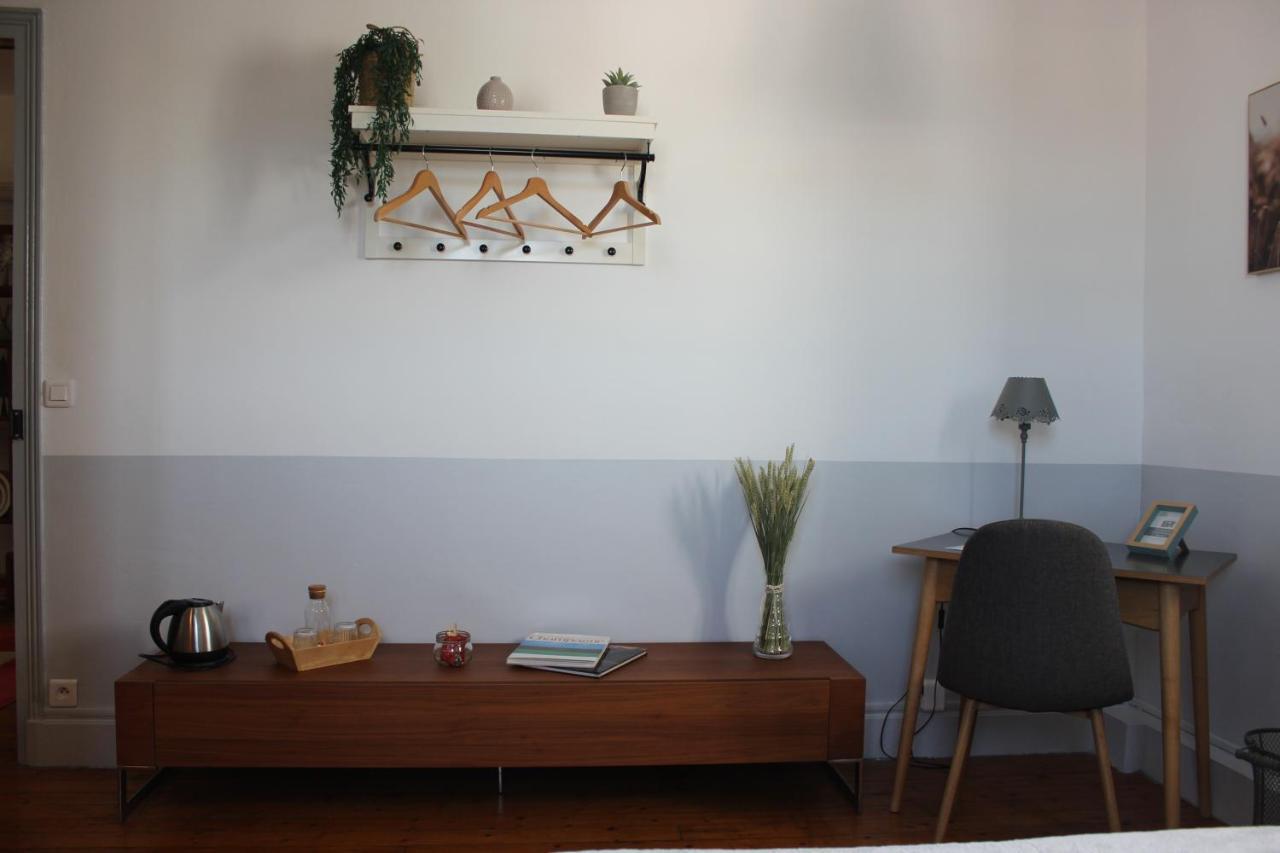 Maison D'Hotes La Poterne エペルネー エクステリア 写真
