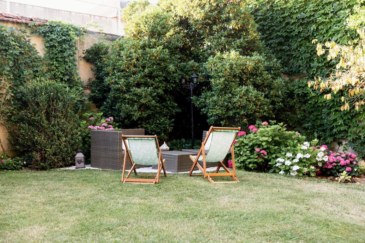 Maison D'Hotes La Poterne エペルネー エクステリア 写真