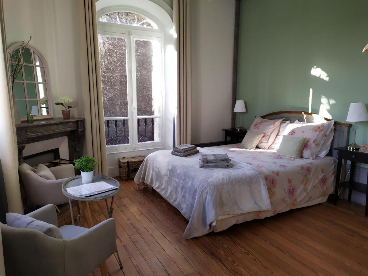 Maison D'Hotes La Poterne エペルネー エクステリア 写真