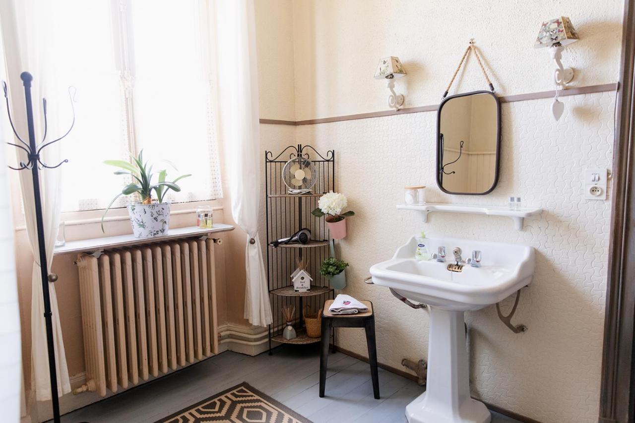 Maison D'Hotes La Poterne エペルネー エクステリア 写真